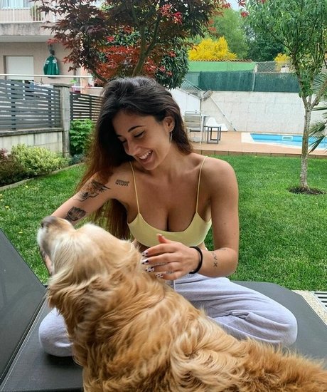 Raquel Tamborino 裸モデル 写真