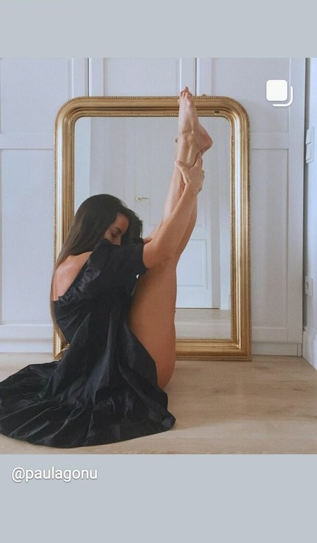 paulagonu ポルノスター ホット 写真