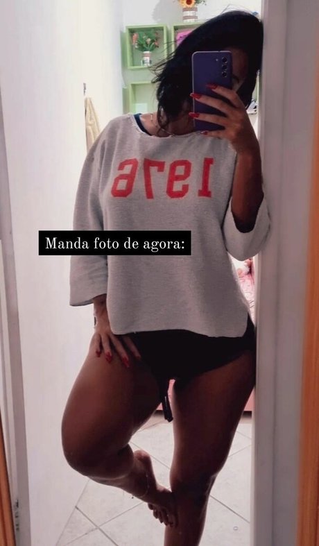 Juju Bellini xxxモデル 画像