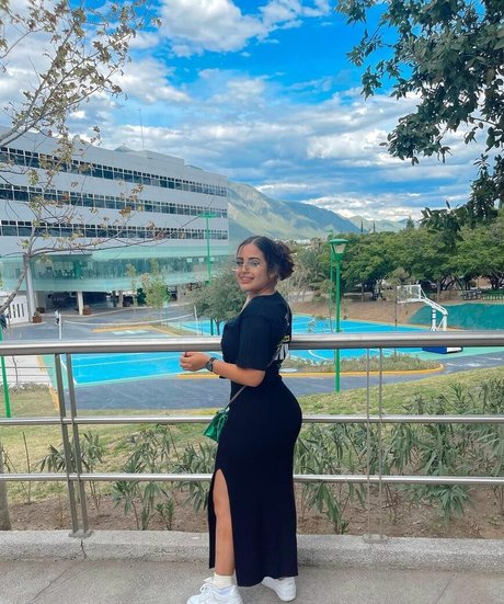 ビキニストリップOnlyFans ホットセックス ギャラリー