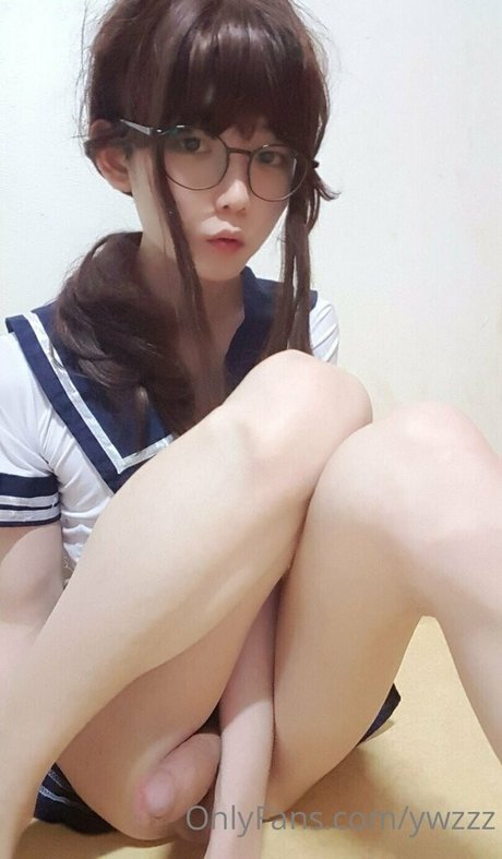 ywzzz アートスター 写真