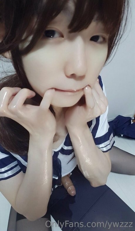 ywzzz 独占ポルノスター 画像