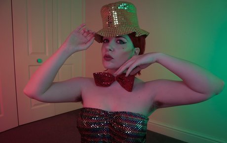 hairyhanny 高品質のポルノスター 画像