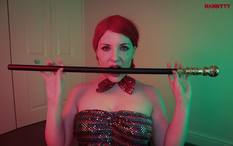 hairyhanny ポルノスター 写真