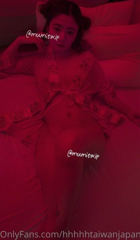 チンコを持つ女たち OnlyFans パーフェクト 写真