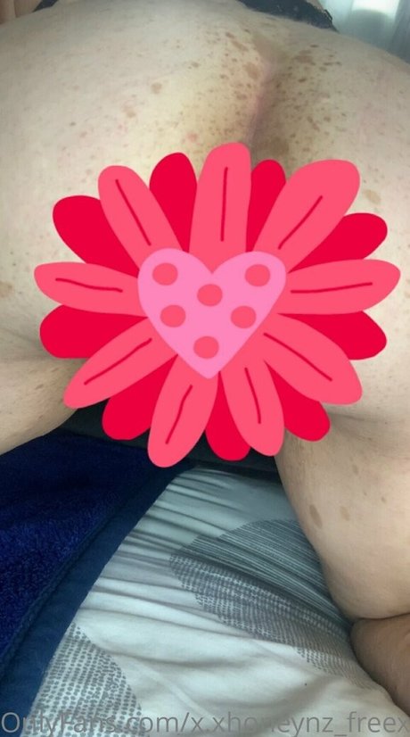 honeynz free 裸のスター 写真