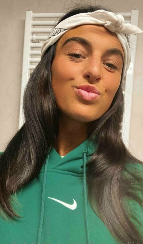 call me juliia ポルノスター アダルト 写真