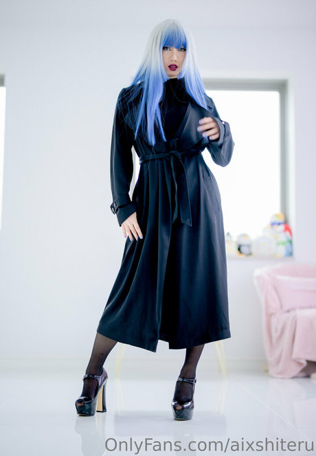 aixshiteru ヌード女優 写真