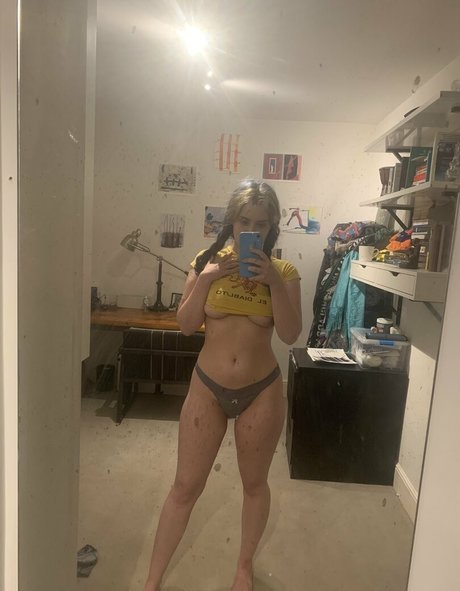 双子の姉妹OnlyFans セクシーxxx ギャラリー