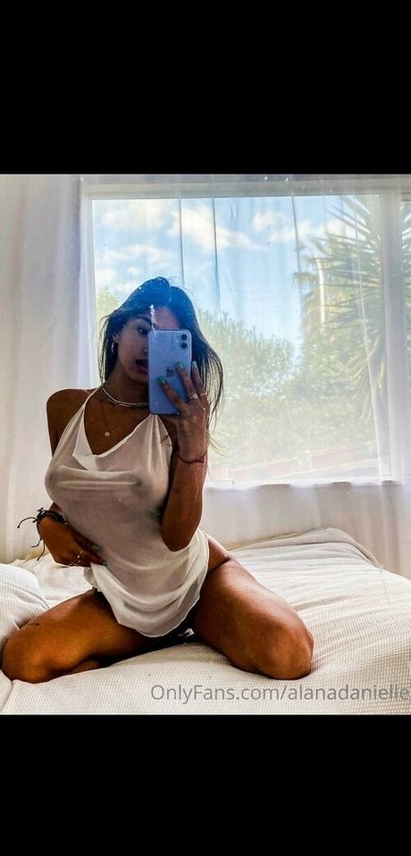 _alanadv xxxスター 画像