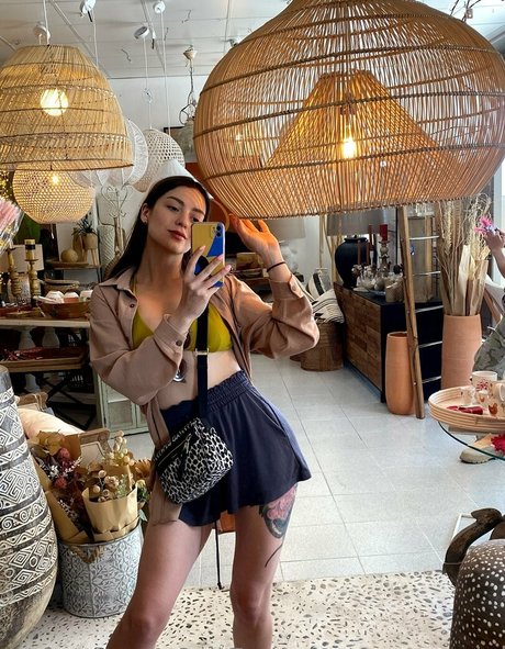 vera venera ヌードのポルノスター アーカイブ