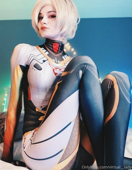 エボニーフィットネスOnlyFans ホット 写真