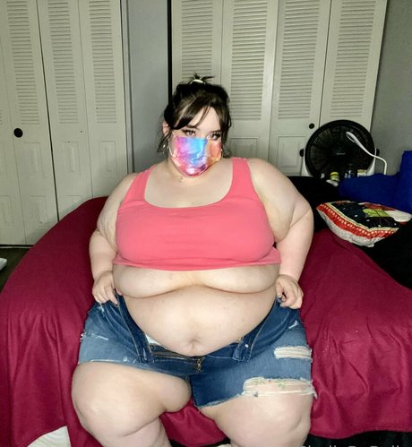 shellybobelly エロティックモデル 画像