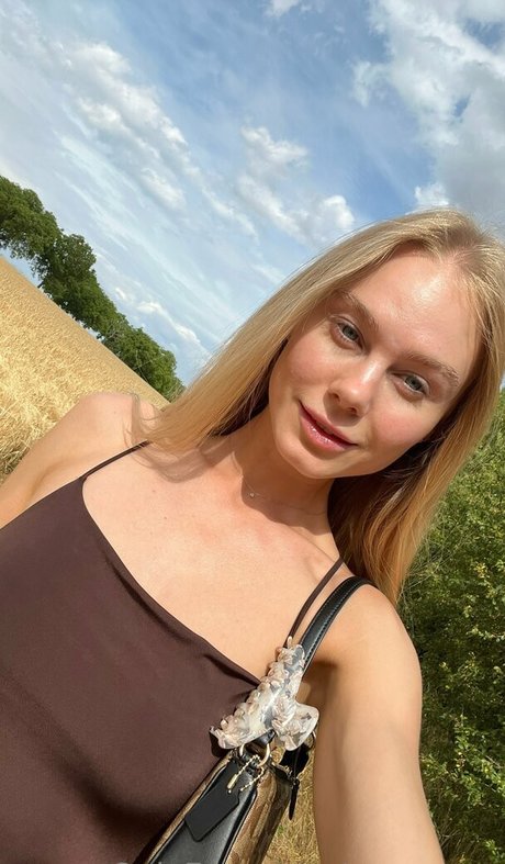 NancyAce ヌードモデル 画像