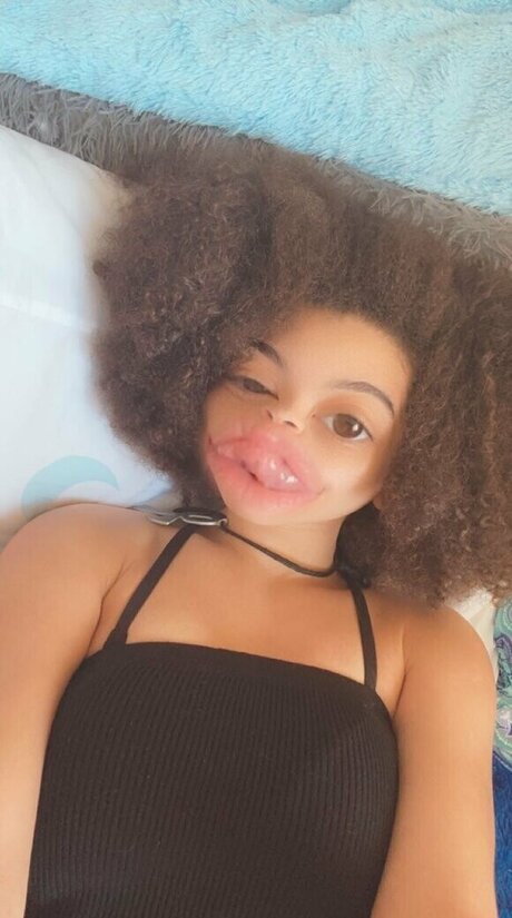 devilssweettooth ポルノスター ホット 写真