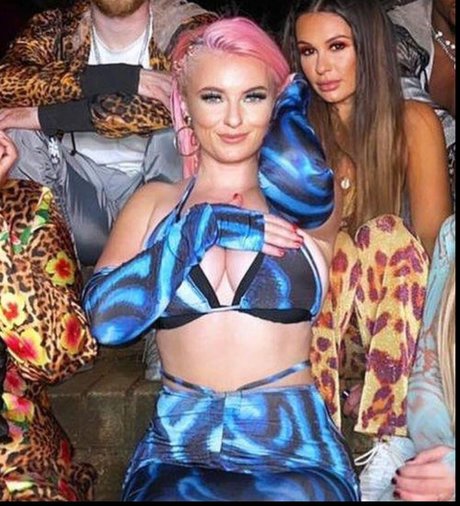 Grace Chatto 美しいモデル 写真