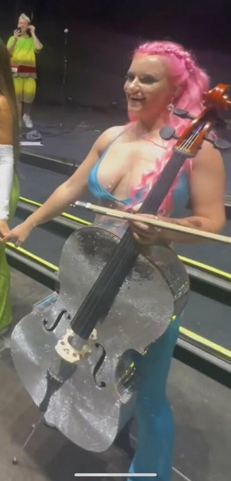 Grace Chatto セックスモデル 写真