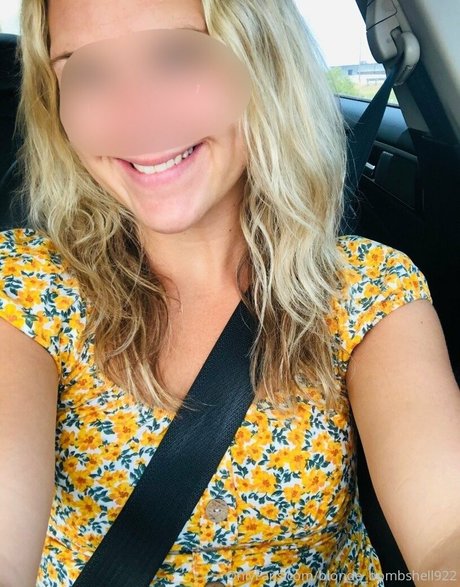 本物の熟女OnlyFans ベスト 写真