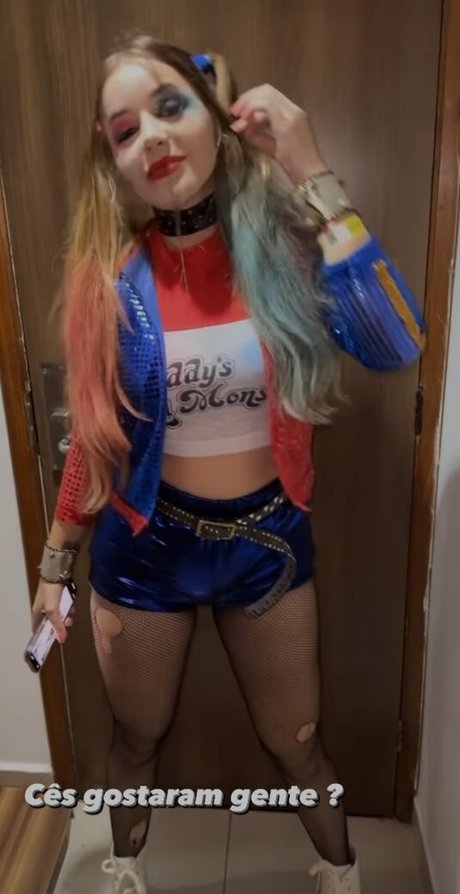 Laurinhafeer ポルノスター トップ 写真