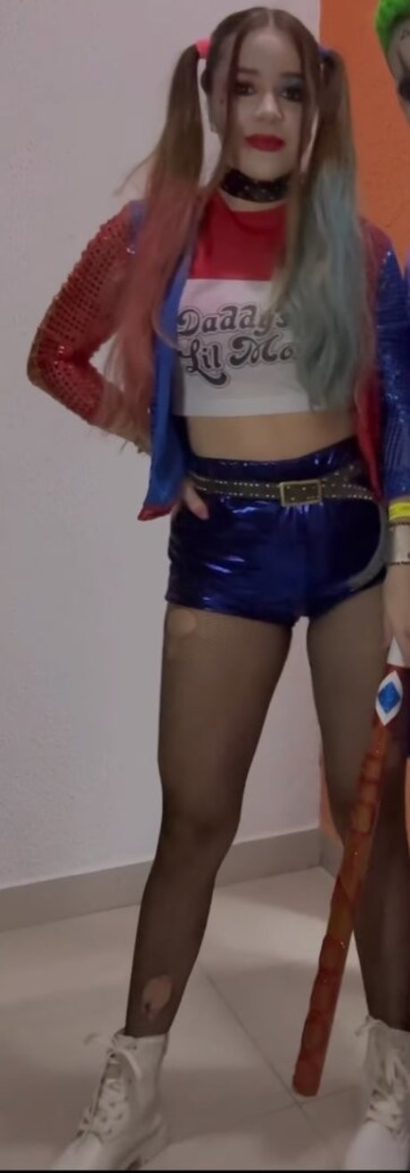 Laurinhafeer ヌード女優 写真