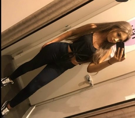 2024年のトップOnlyFans 裸 ギャラリー