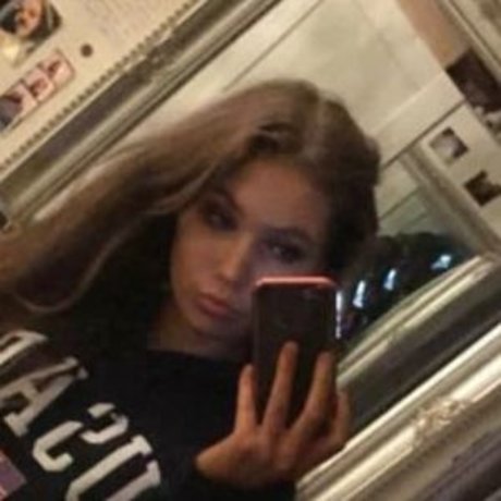 Elise Clayton ポルノスター 画像