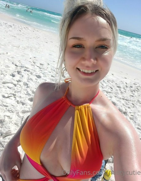 アジア人寝取られOnlyFans 美しいxxx 写真