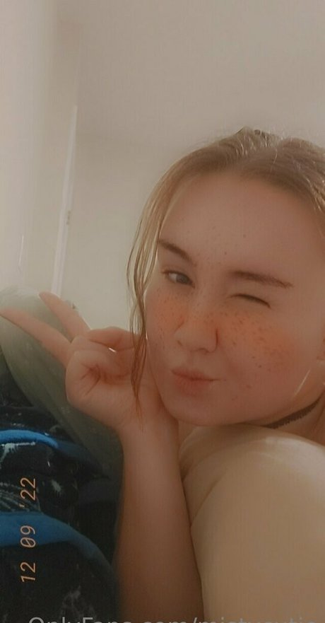 MistyCutie ヌードモデル 写真