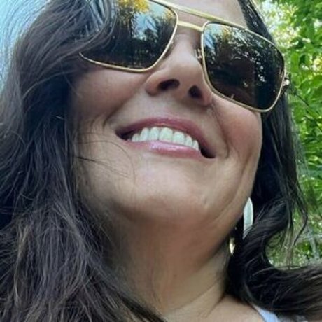 buxomemmanuellefree ポルノモデル ギャラリー