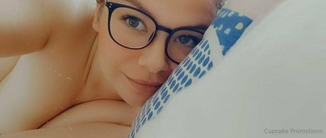 youramandarose アダルトスター 写真