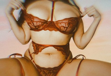 youramandarose スター ヌード ギャラリー