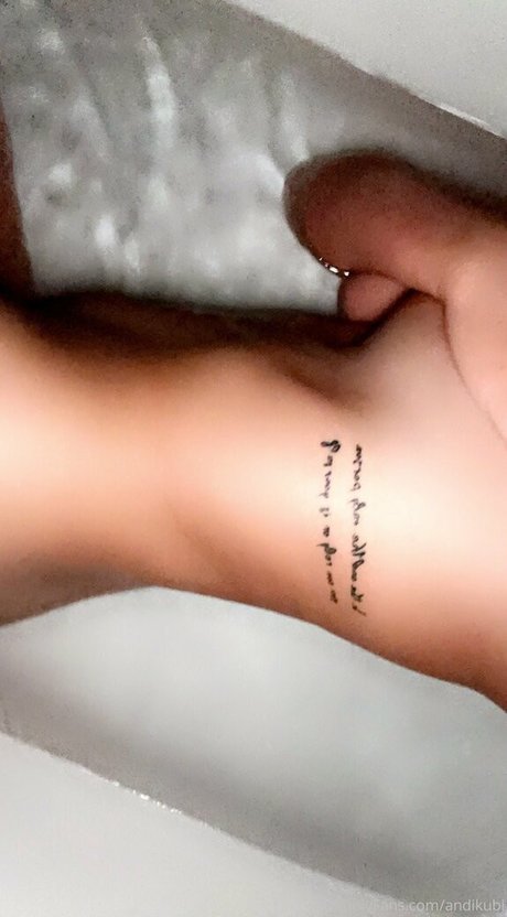 アジア人のアナルオンリーファン アート裸 ギャラリー