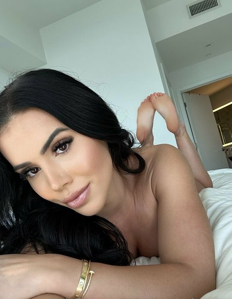 desireedesirexoxo ポルノスター 写真