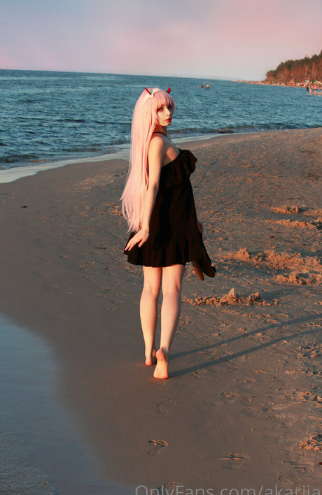 akariia トップモデル 画像