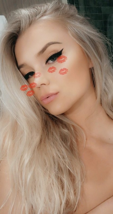 fitbunbabe アダルト女優 写真