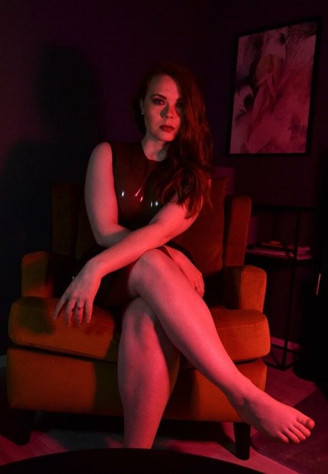 ladykara エロティックなスター 写真