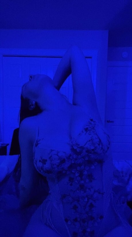 ティーンのおっぱいOnlyFans トップ 写真