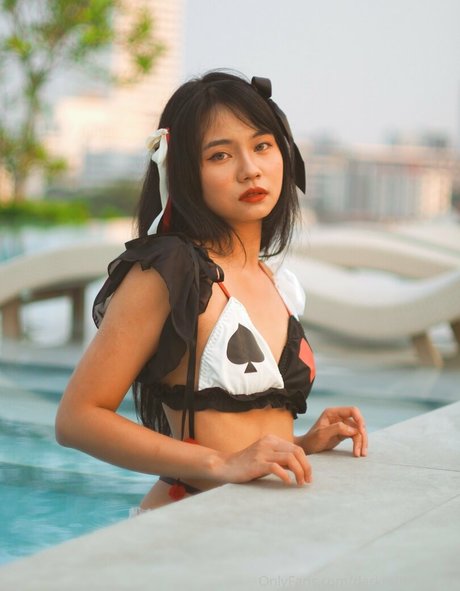 ニューハーフ POV OnlyFans ホットセクシー 写真