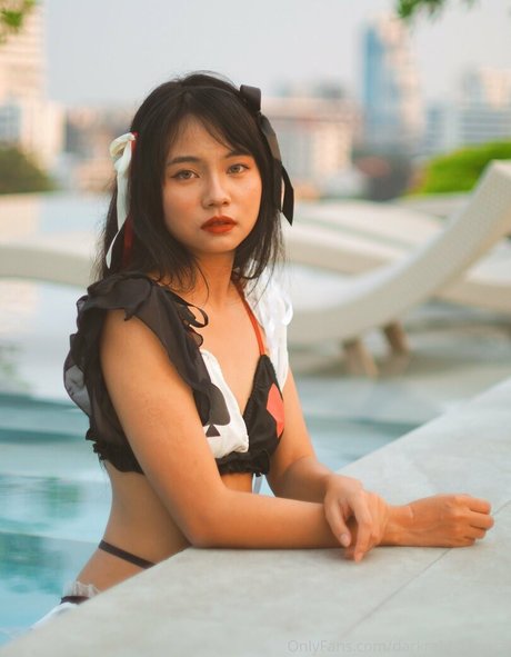 黒檀の小人OnlyFans アート裸 写真