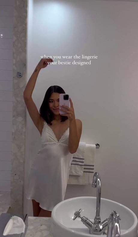 Shanti Tan 限定スター 写真