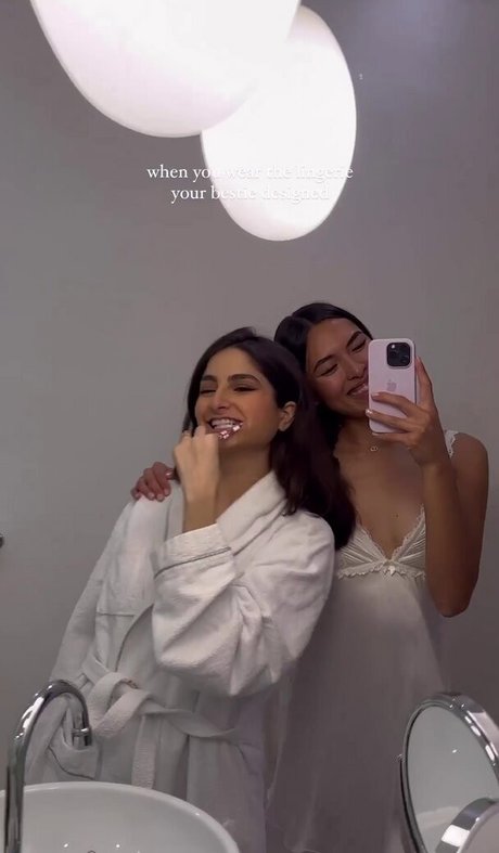 Shanti Tan ポルノスター 写真