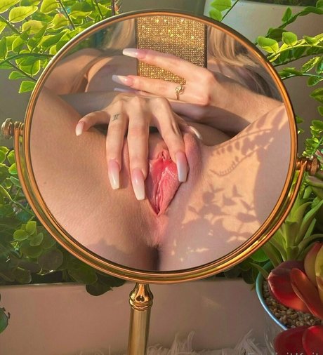 OnlyFansを無効にしました 美しいポルノ 画像