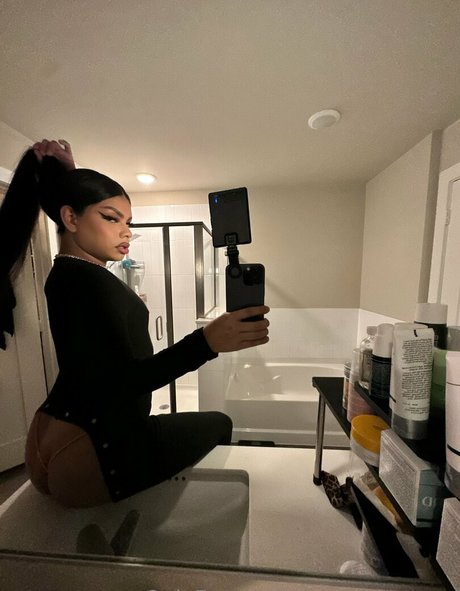 urplaybunnyy ポルノスター 写真