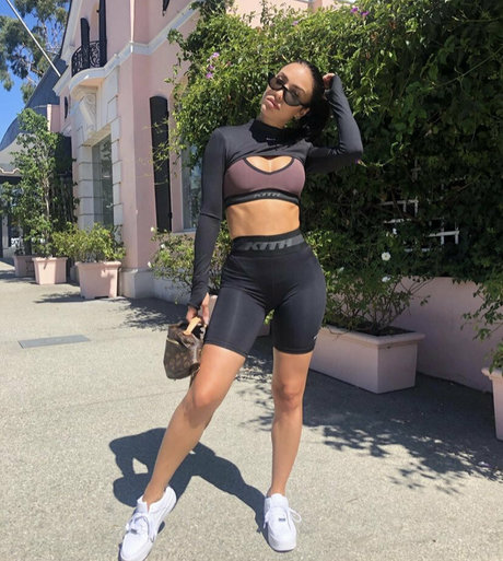 大きな黒いお尻のOnlyFans 無料ポルノ 画像