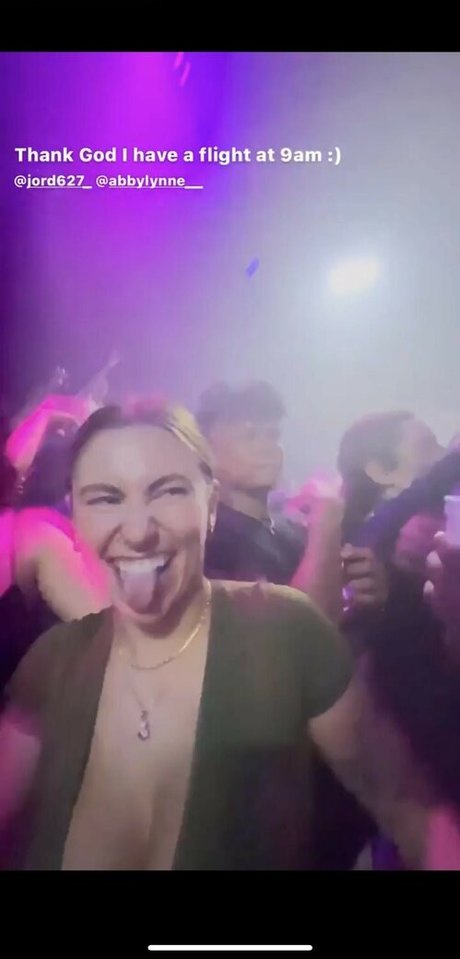 Jordan McDonald セックスモデル ギャラリー