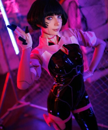 OwlLit 無料のポルノスター 写真