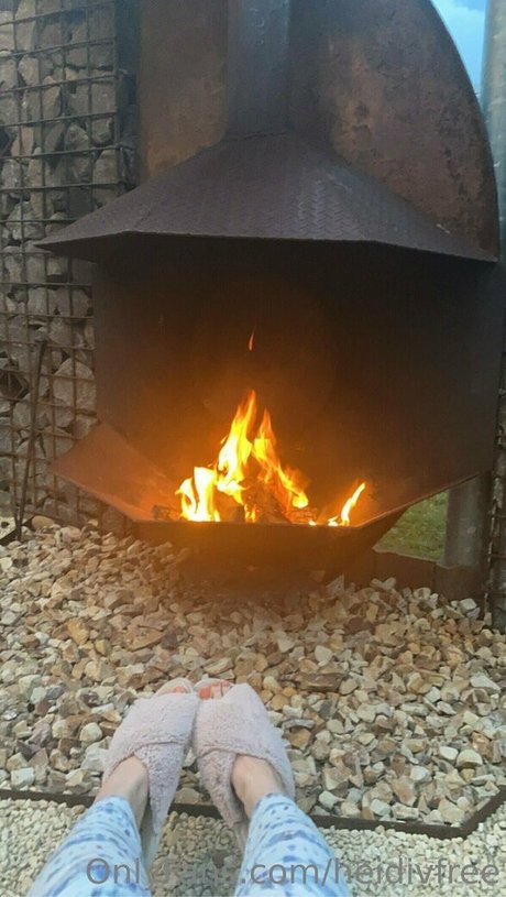 heidivfree 裸の女優 写真