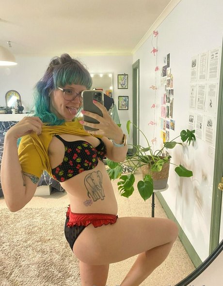 heidivfree ポルノスター セクシー 写真