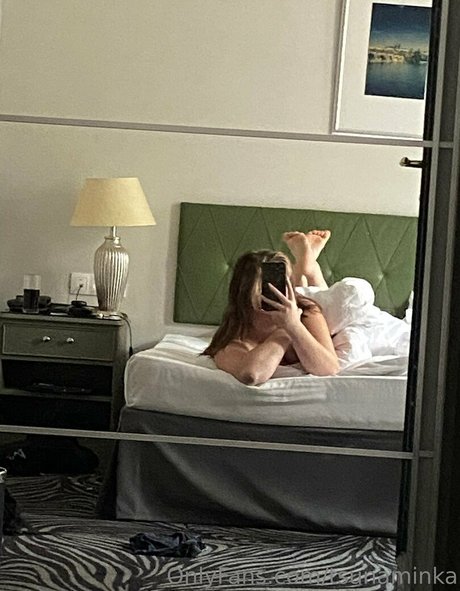 tsunaminka 美しいモデル 写真