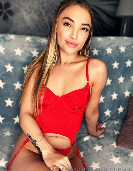 sugarqueenn ポルノスター アダルト 画像